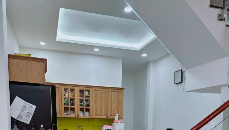 BÁN NHÀ 3 TẦNG ĐƯỜNG SỐ 11 PHƯỜNG TRƯỜNG THỌ, 2 MẶT TIỀN TRƯỚC SAU, SÂN XE HƠI, 95M2, TẶNG FULL NỘI THẤT CAO CẤP